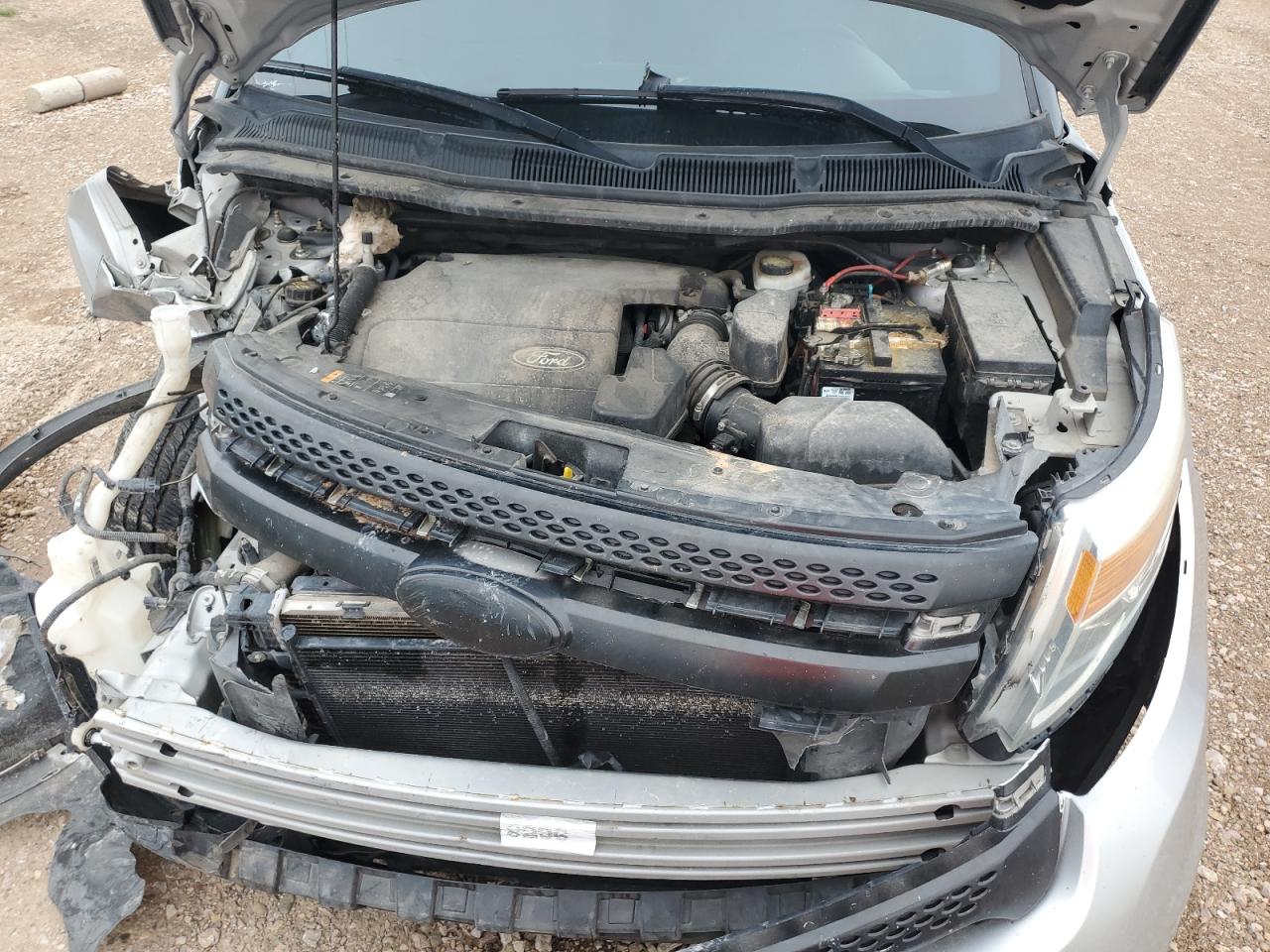 2014 Ford Explorer - Image 11