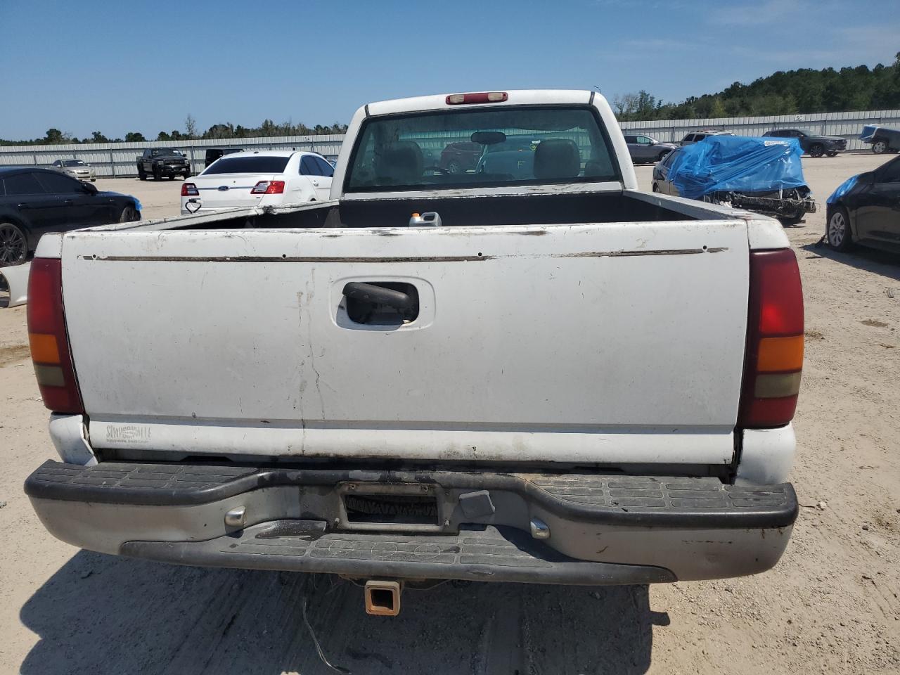 2003 Chevrolet Silverado C1500 VIN: 1GCEC14T13Z324324 Lot: 67773094