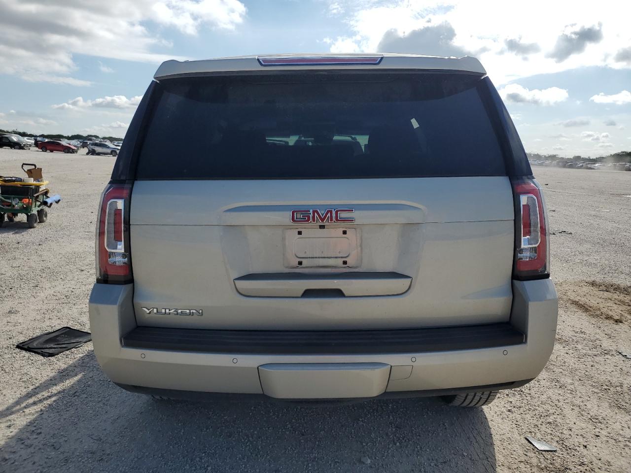 1GKS1BKC3FR139170 2015 GMC Yukon Slt