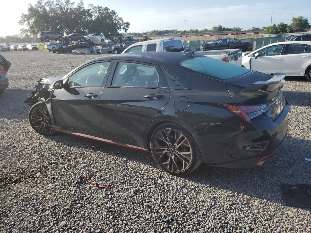 2023 Hyundai Elantra - Image 2