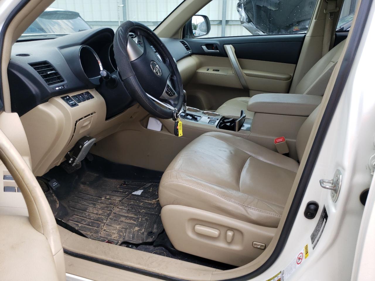 2012 Toyota Highlander Base VIN: 5TDBK3EH6CS111320 Lot: 65369524