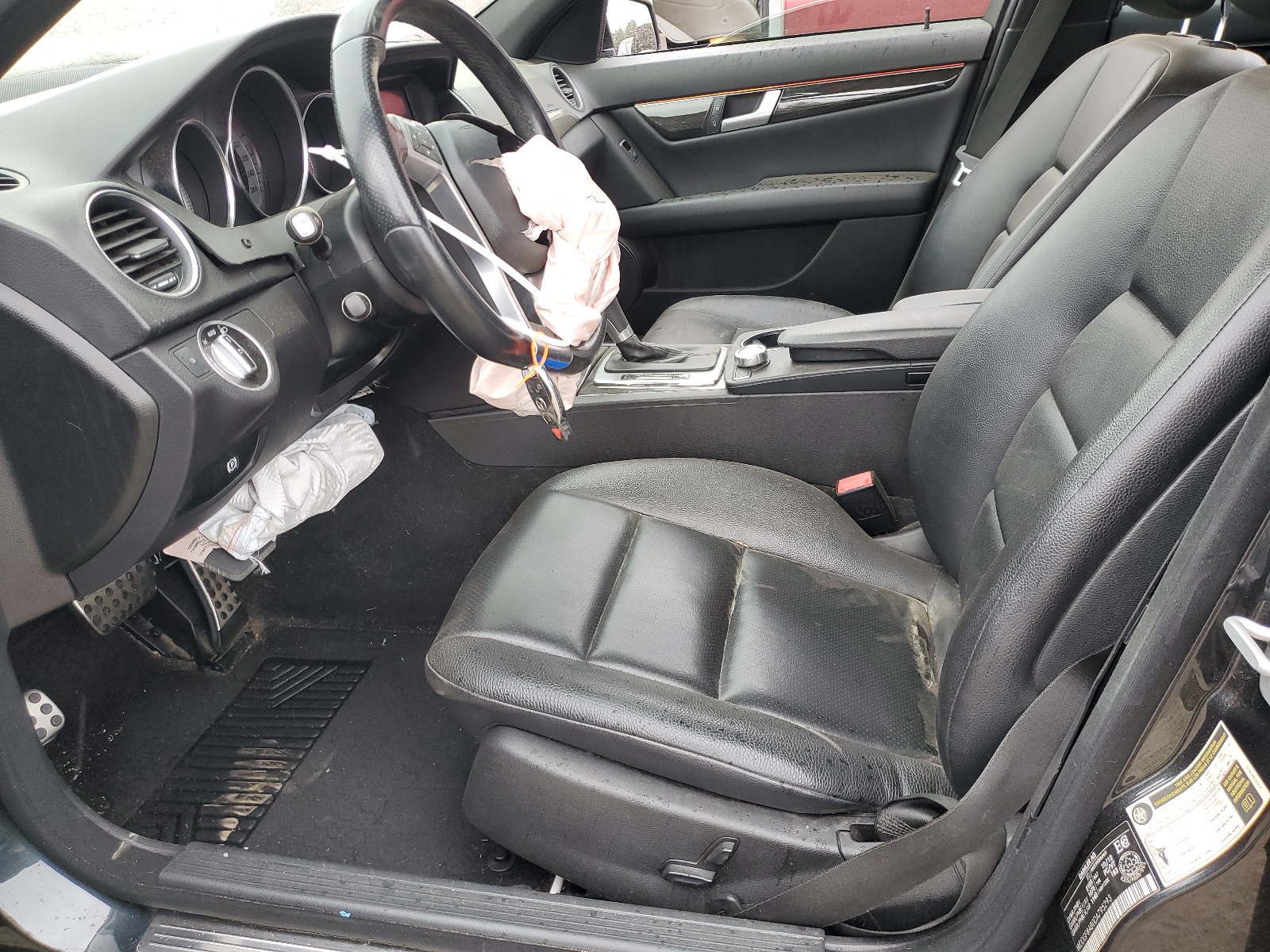 WDDGF8AB0DA795293 2013 Mercedes-Benz C 300 4Matic