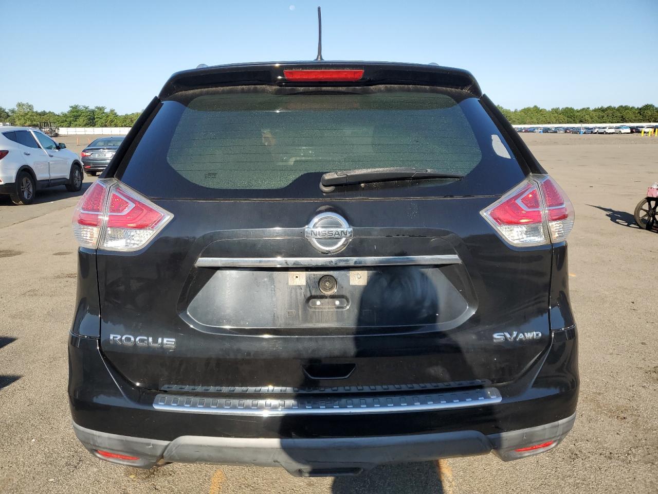 2015 Nissan Rogue S VIN: KNMAT2MV1FP555391 Lot: 68486254