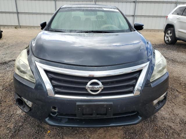 Sedans NISSAN ALTIMA 2013 Granatowy