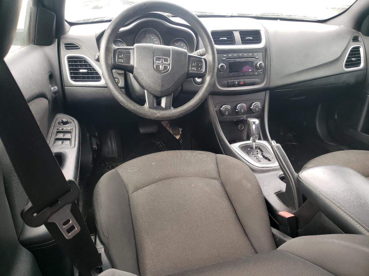 2013 Dodge Avenger - Image 8