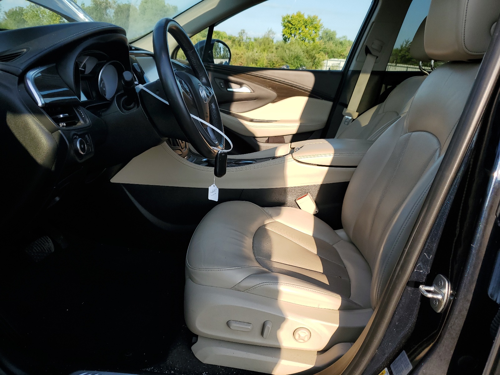 LRBFXCSA0LD031287 2020 Buick Envision Essence