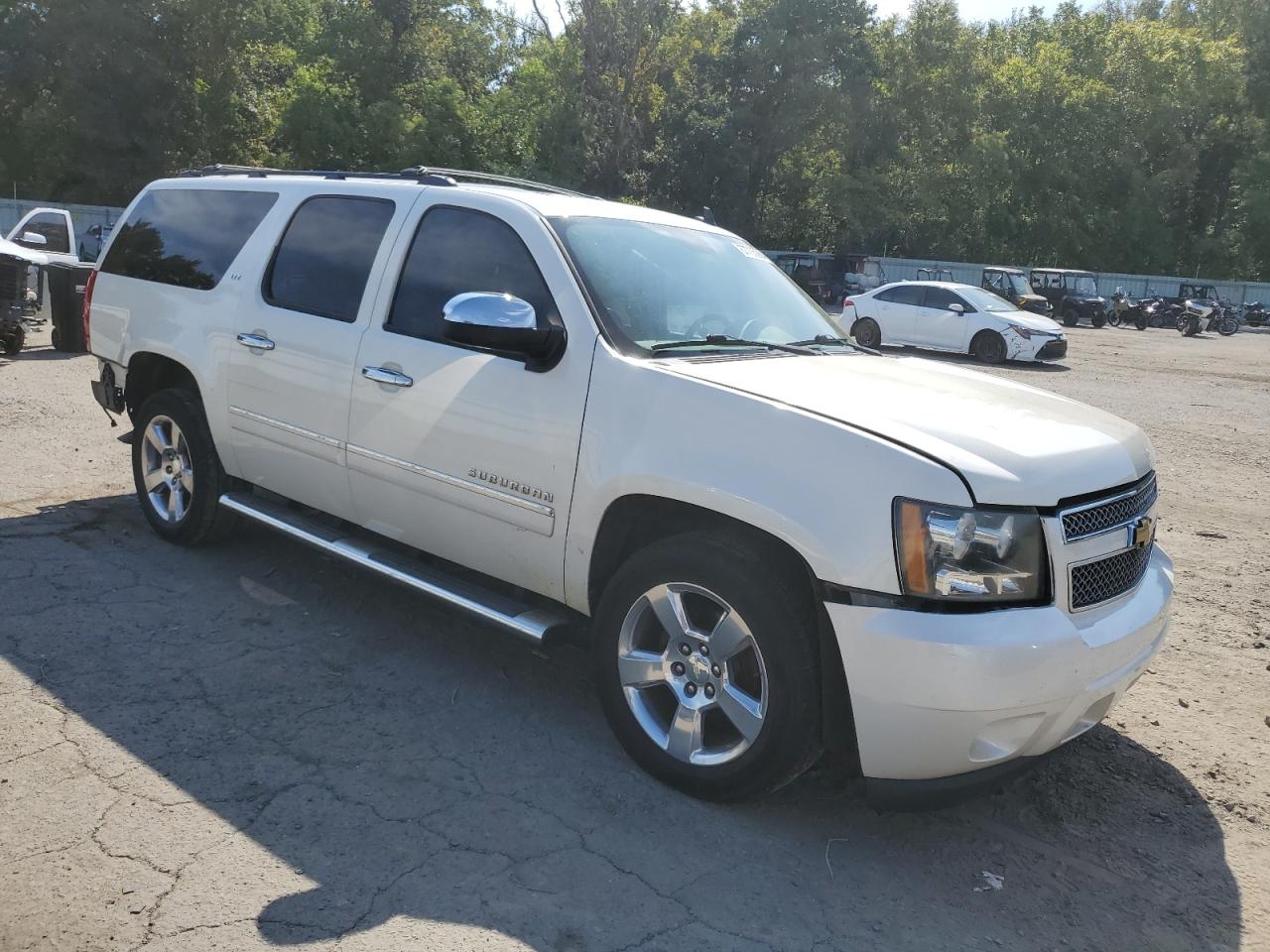 1GNSKKE39BR355613 2011 Chevrolet Suburban K1500 Ltz