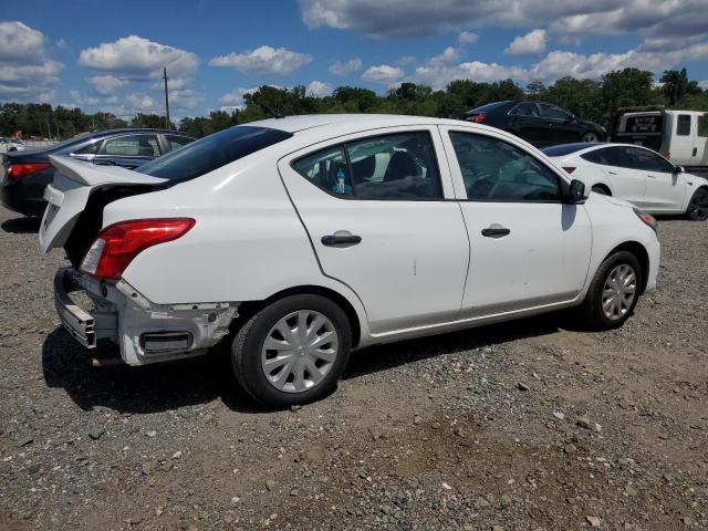  NISSAN VERSA 2018 Белы