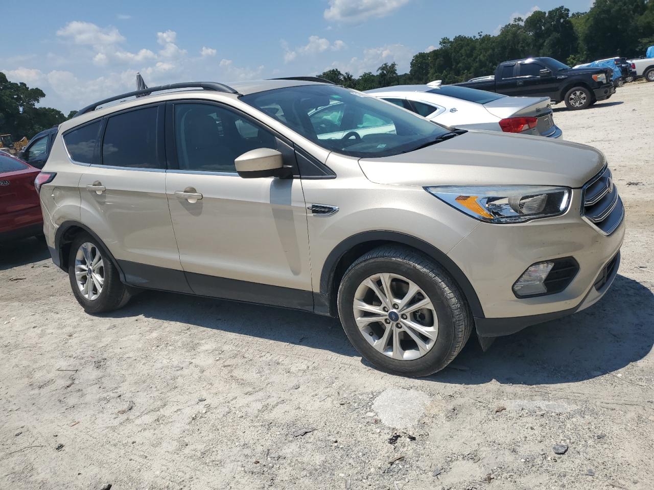 2018 Ford Escape Se VIN: 1FMCU9GD5JUC20383 Lot: 67100024