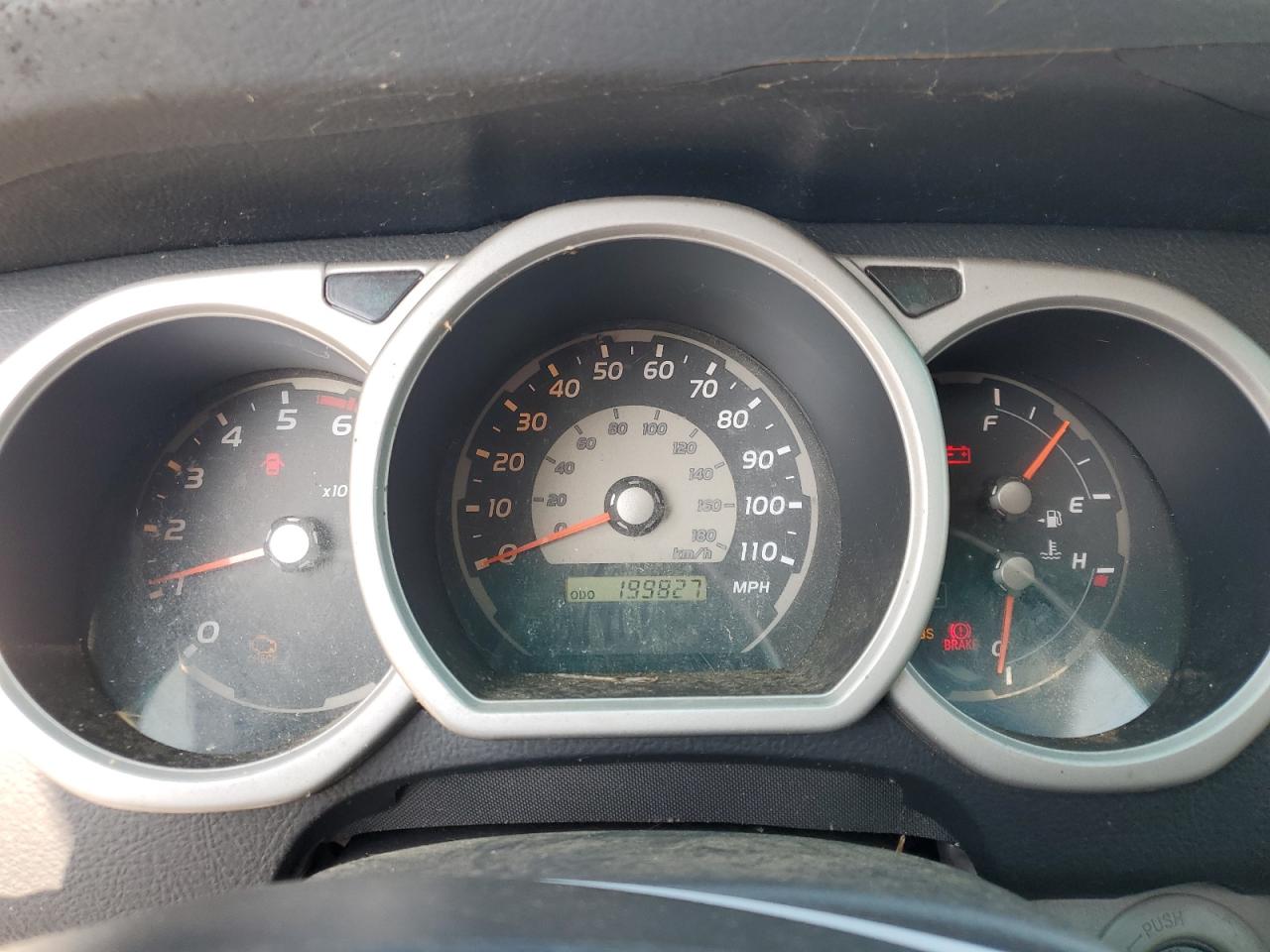 2005 Toyota 4Runner - Image 9
