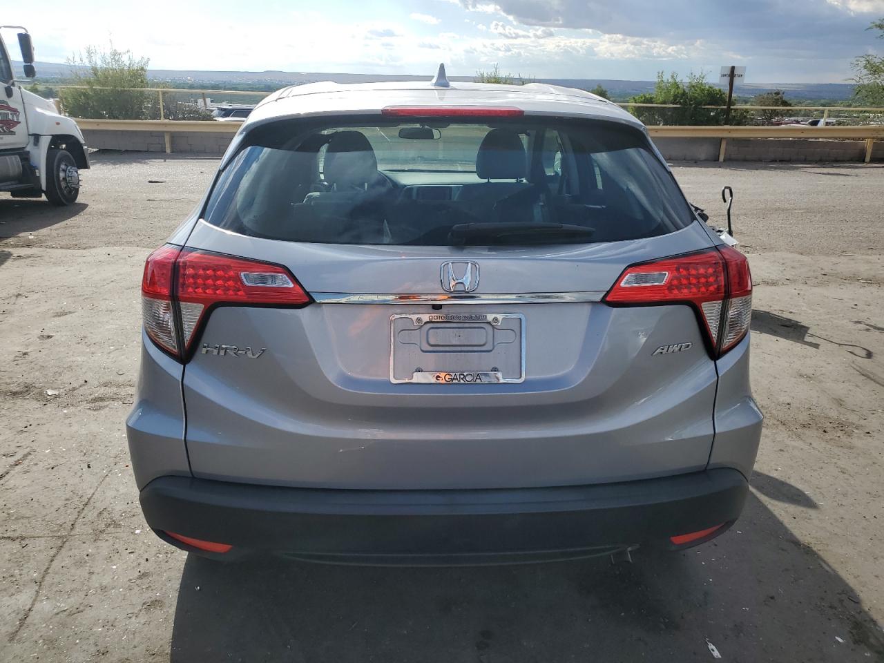 2019 Honda Hr-V Lx VIN: 3CZRU6H38KG723181 Lot: 69716894