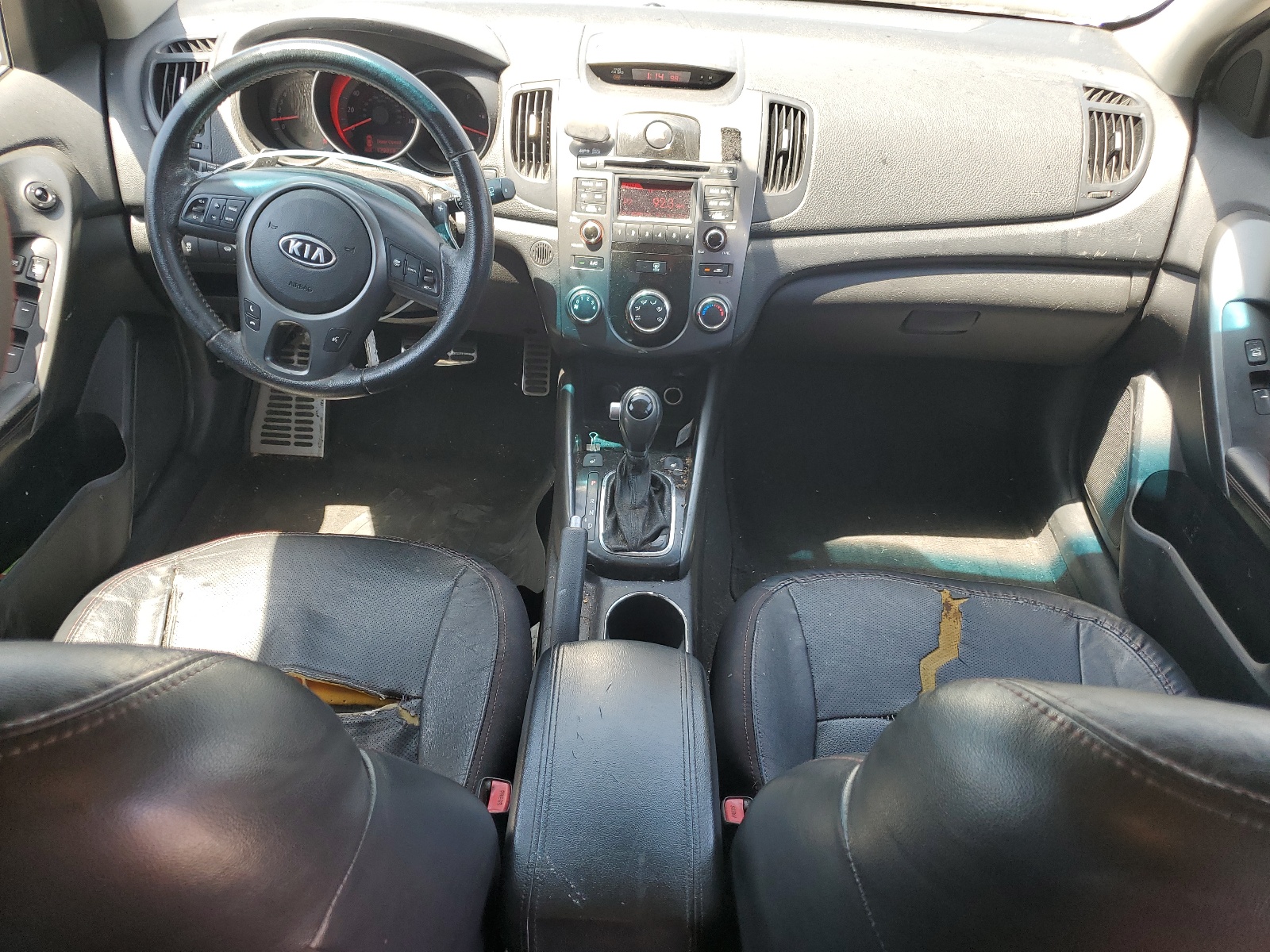 KNAFW5A33B5355231 2011 Kia Forte Sx