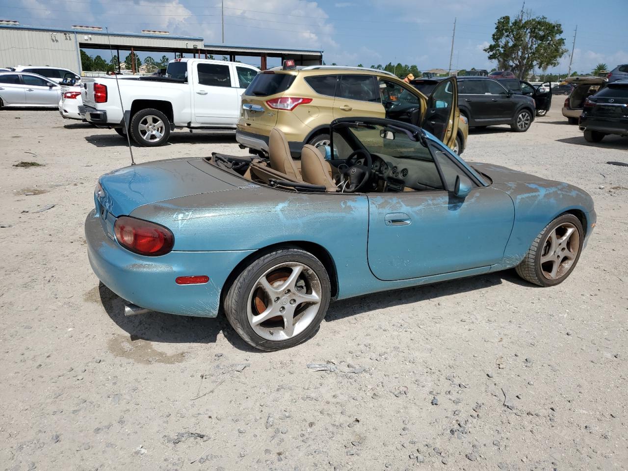 2001 Mazda Mx-5 Miata Base VIN: JM1NB353610211399 Lot: 66564574