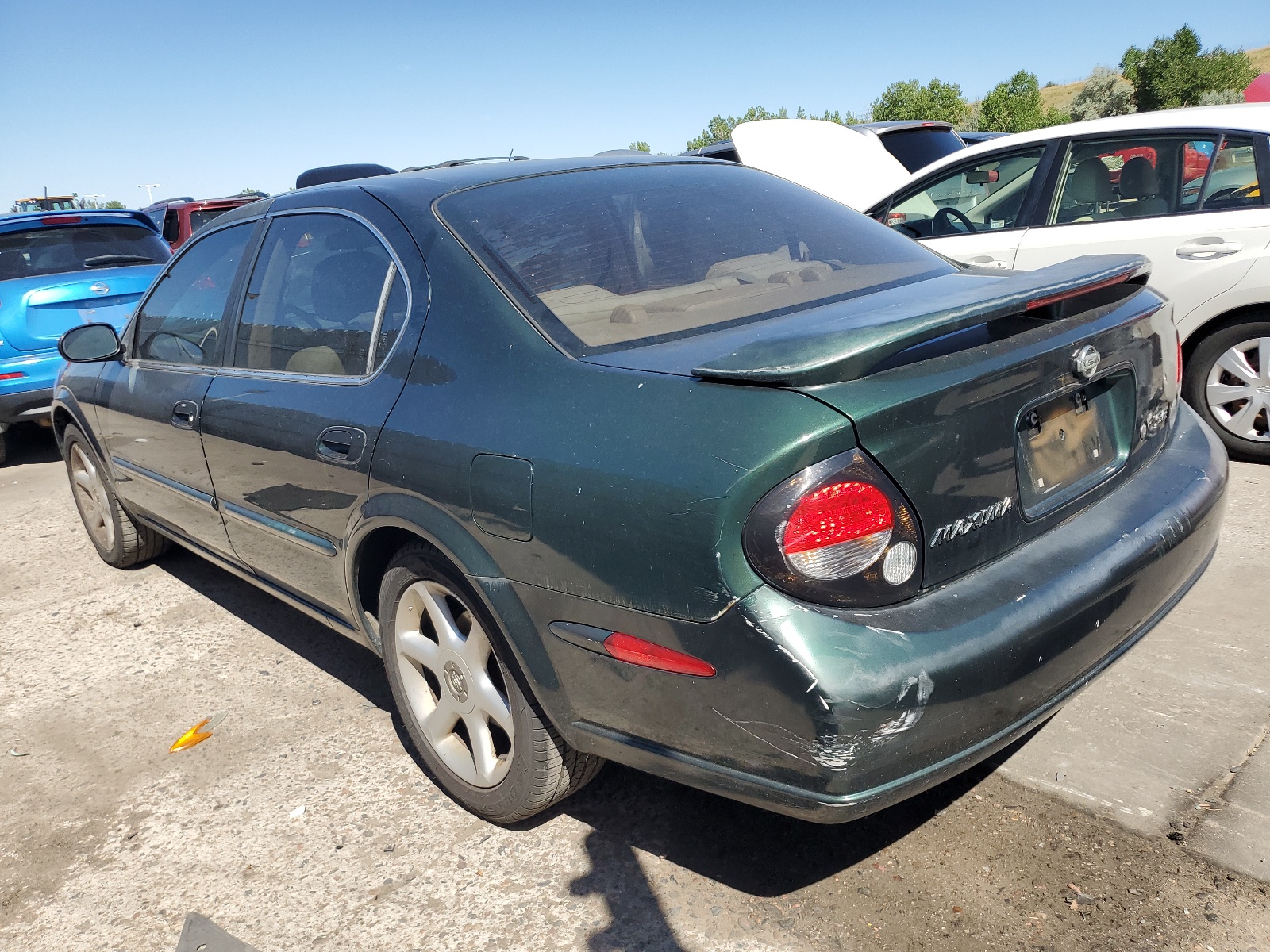 JN1CA31D5YT526084 2000 Nissan Maxima Gle JN1CA31D5YT526084 2000 Nissan Maxima Gle