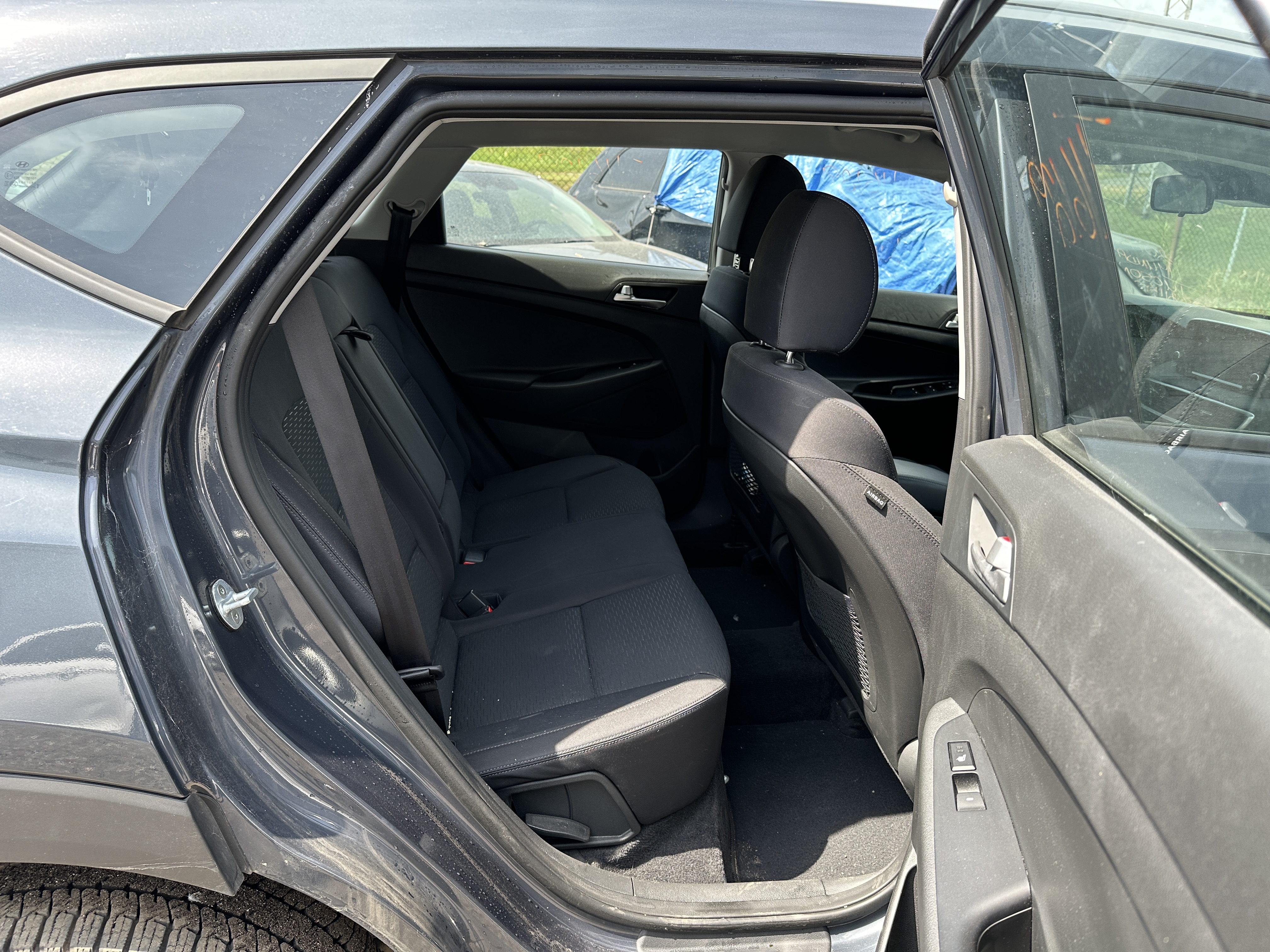 KM8J33A47KU900125 2019 Hyundai Tucson Limited