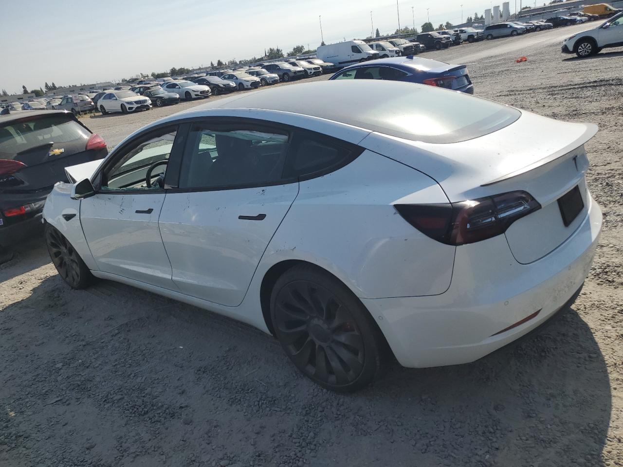 5YJ3E1EC6MF005184 2021 TESLA MODEL 3 - Image 2