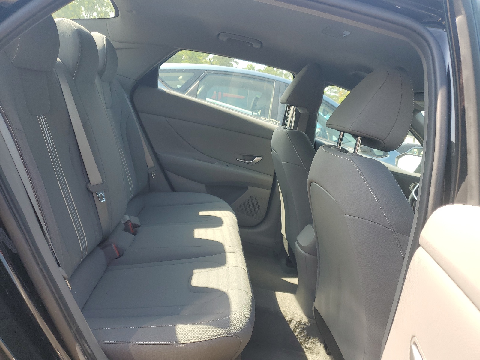 KMHLM4AG3NU218062 2022 Hyundai Elantra Sel