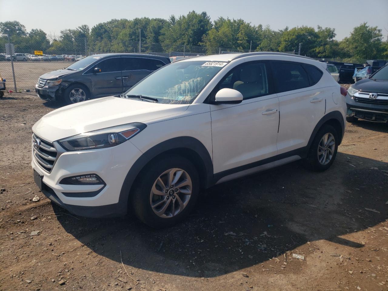 KM8J3CA44JU747007 2018 HYUNDAI TUCSON - Image 1