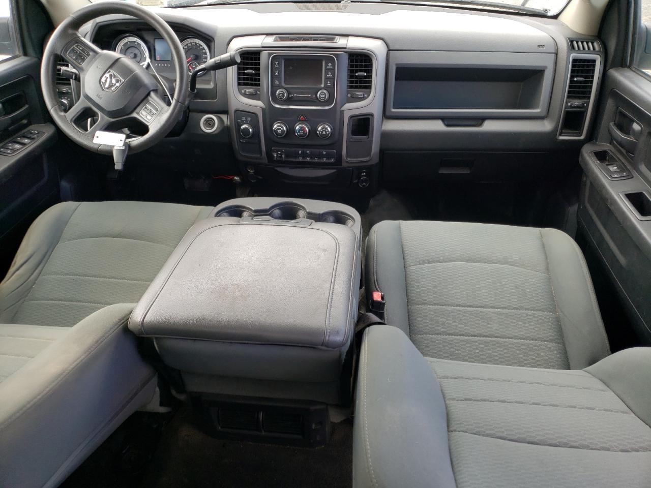 2015 Ram 2500 St VIN: 3C6UR5HJ3FG643097 Lot: 67833274