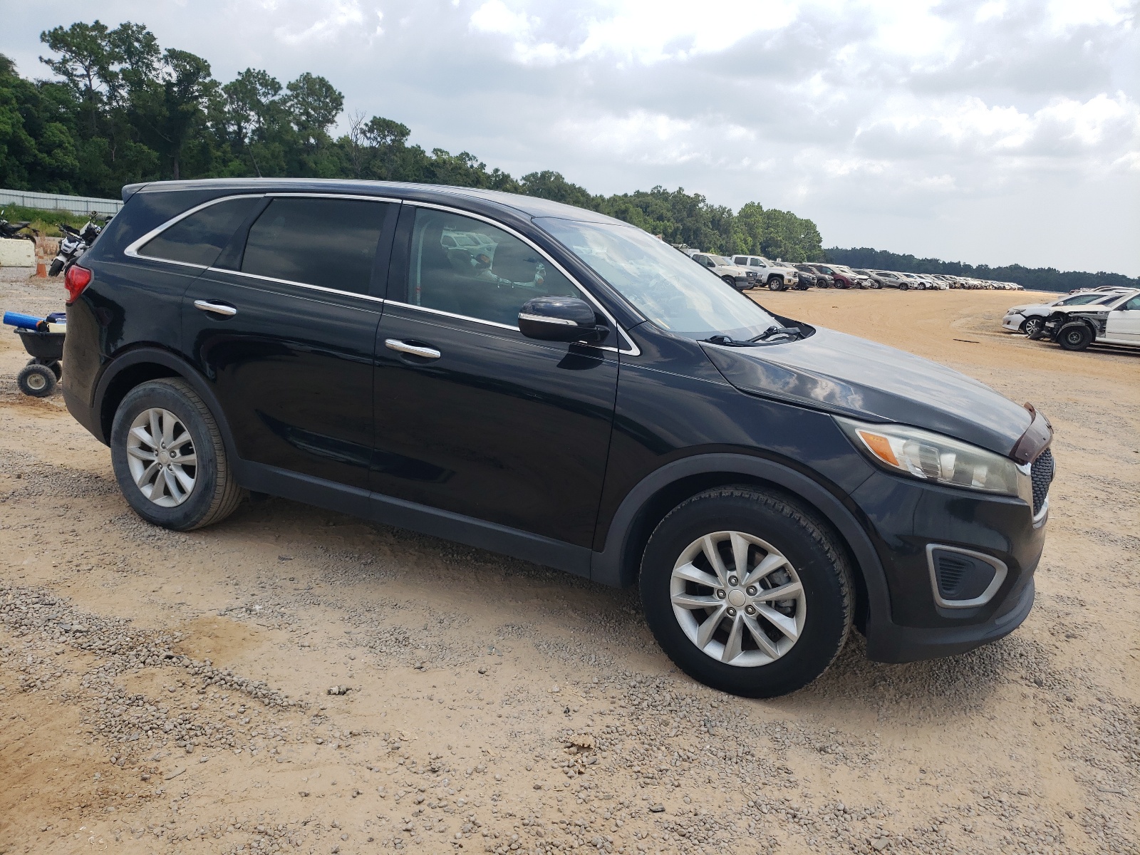 2017 Kia Sorento Lx vin: 5XYPG4A32HG221258