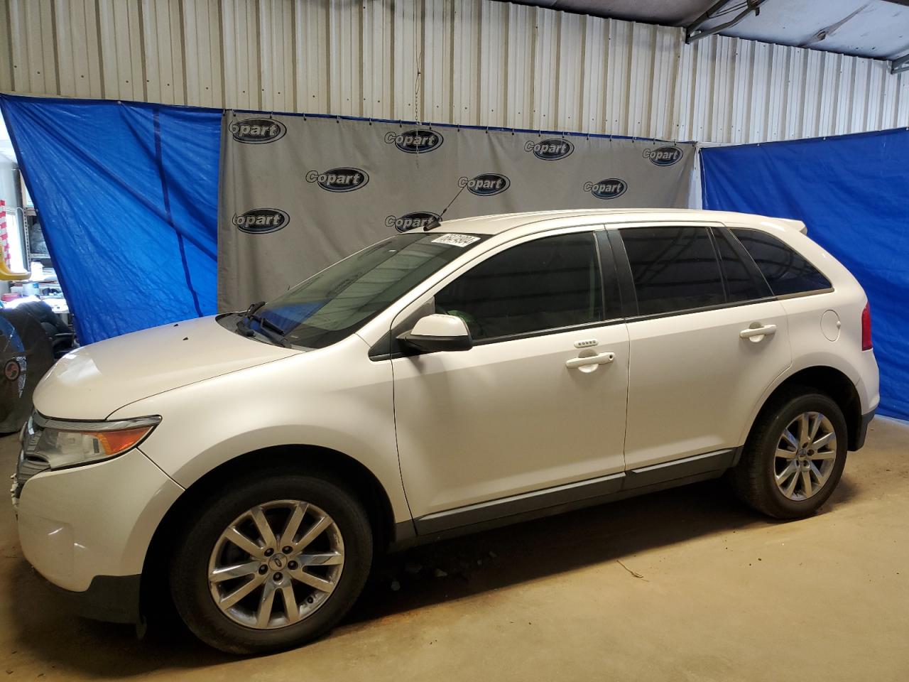 2014 Ford Edge - Image 1