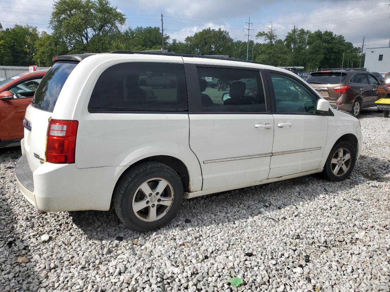 2D4RN5D11AR120196 2010 Dodge Grand Caravan Sxt
