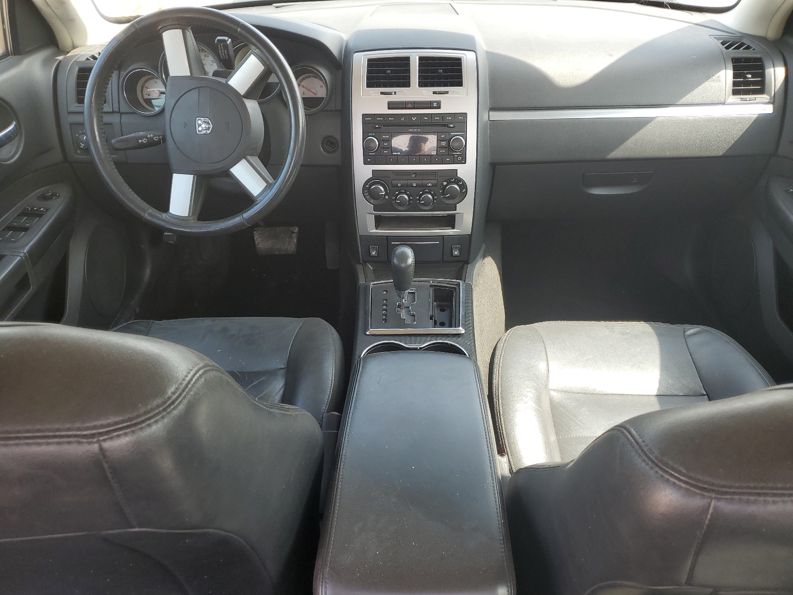 2B3KA33G28H323233 2008 Dodge Charger Sxt