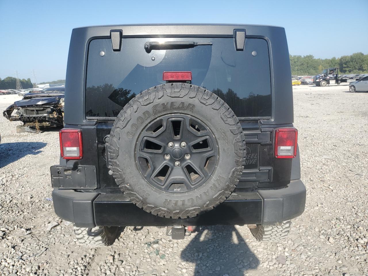 2016 Jeep Wrangler Sport VIN: 1C4AJWAG2GL125283 Lot: 68636224