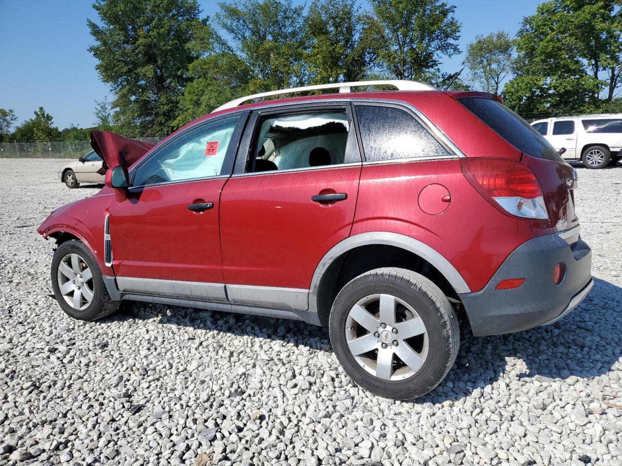 2012 Chevrolet Captiva - Image 2