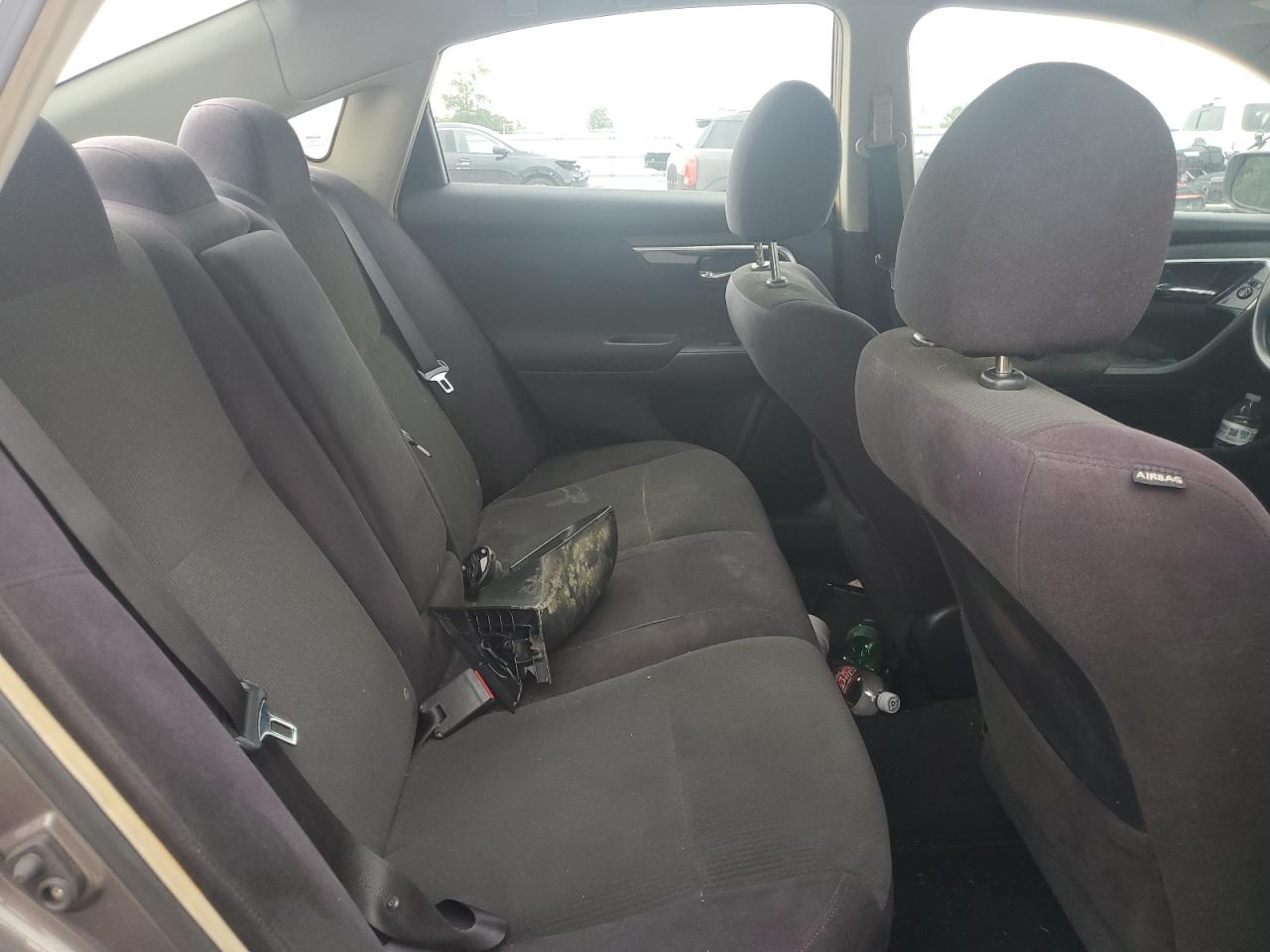 2013 Nissan Altima - Image 10