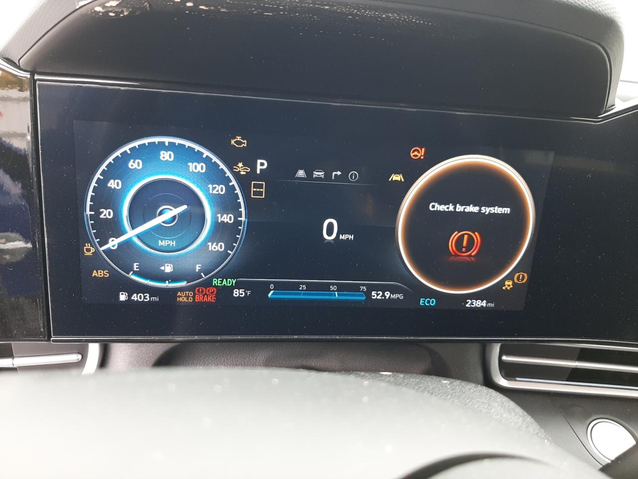 2024 Hyundai Elantra - Image 9