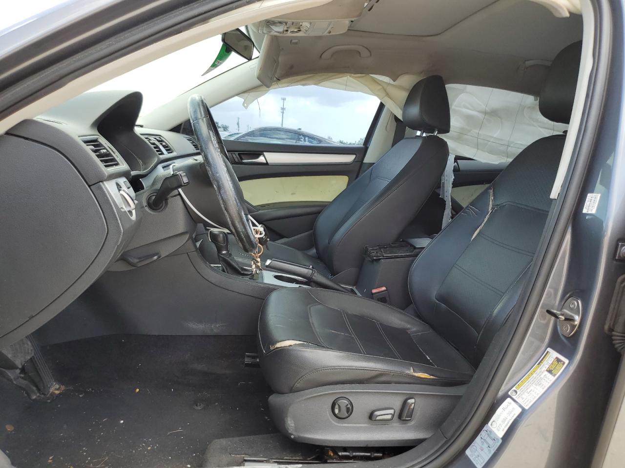 2013 Volkswagen Passat Se VIN: 1VWBH7A39DC131318 Lot: 67172264