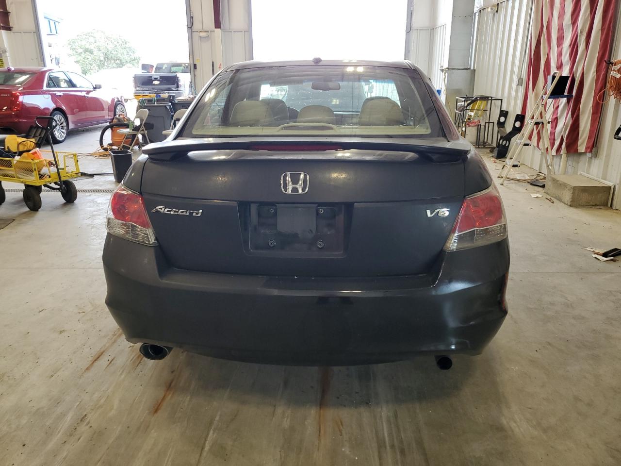 2008 Honda Accord Exl VIN: 1HGCP36818A055345 Lot: 67942404