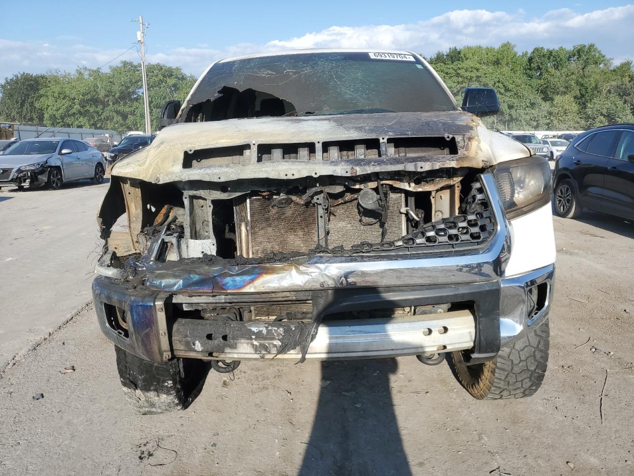 Auction sale of the 2021 TOYOTA TUNDRA , vin: 5TFDY5F18MX957206, lot number: 69319704