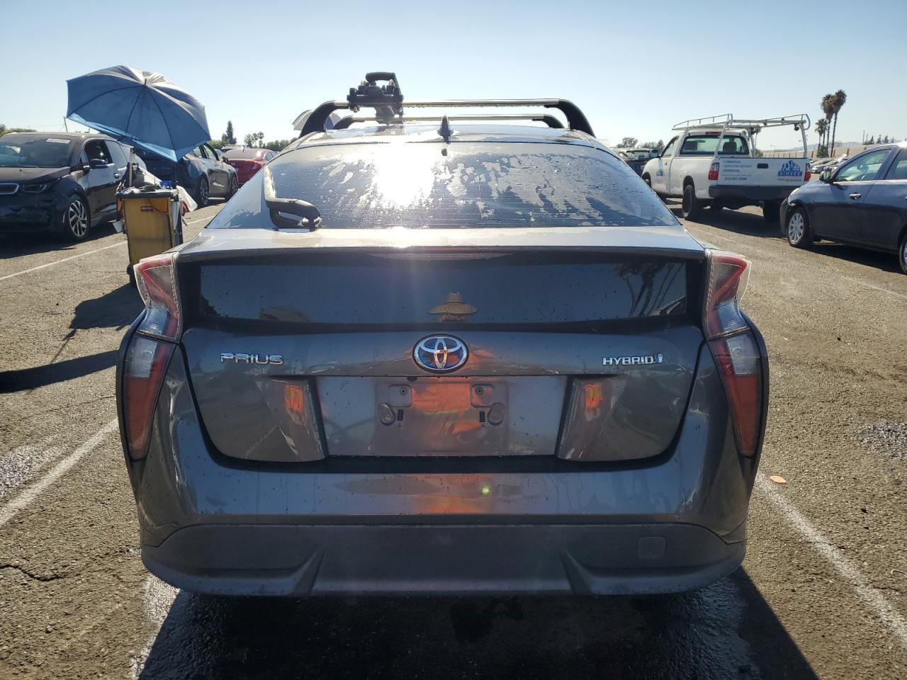 VIN JTDKARFUXG3016283 2016 TOYOTA PRIUS no.6