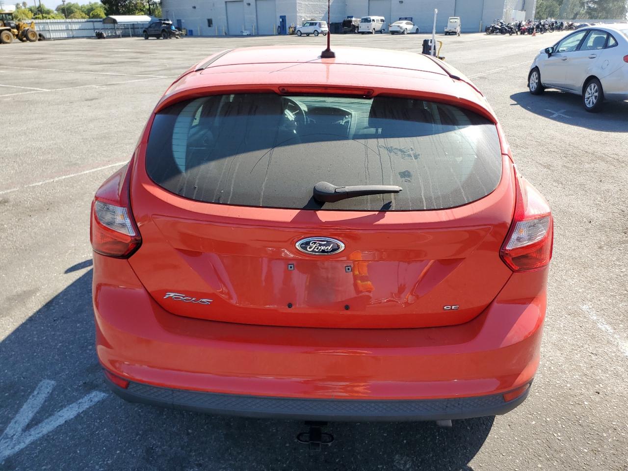 2014 Ford Focus Se VIN: 1FADP3K28EL407413 Lot: 66973334