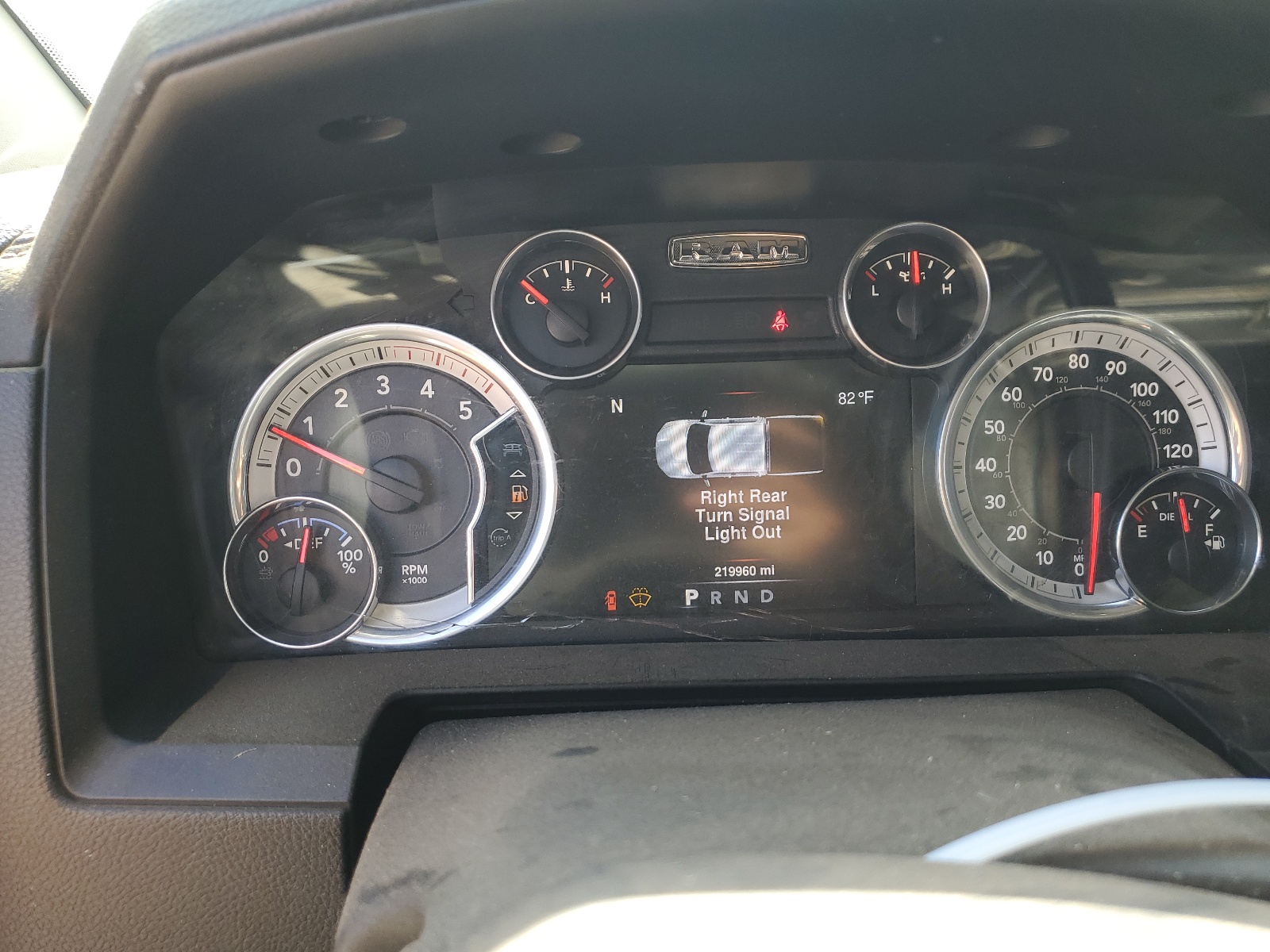 3C6UR5FL9GG199293 2016 Ram 2500 Laramie