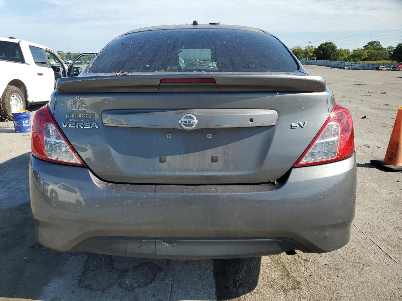 2018 Nissan Versa S VIN: 3N1CN7AP9JL814562 Lot: 68447904