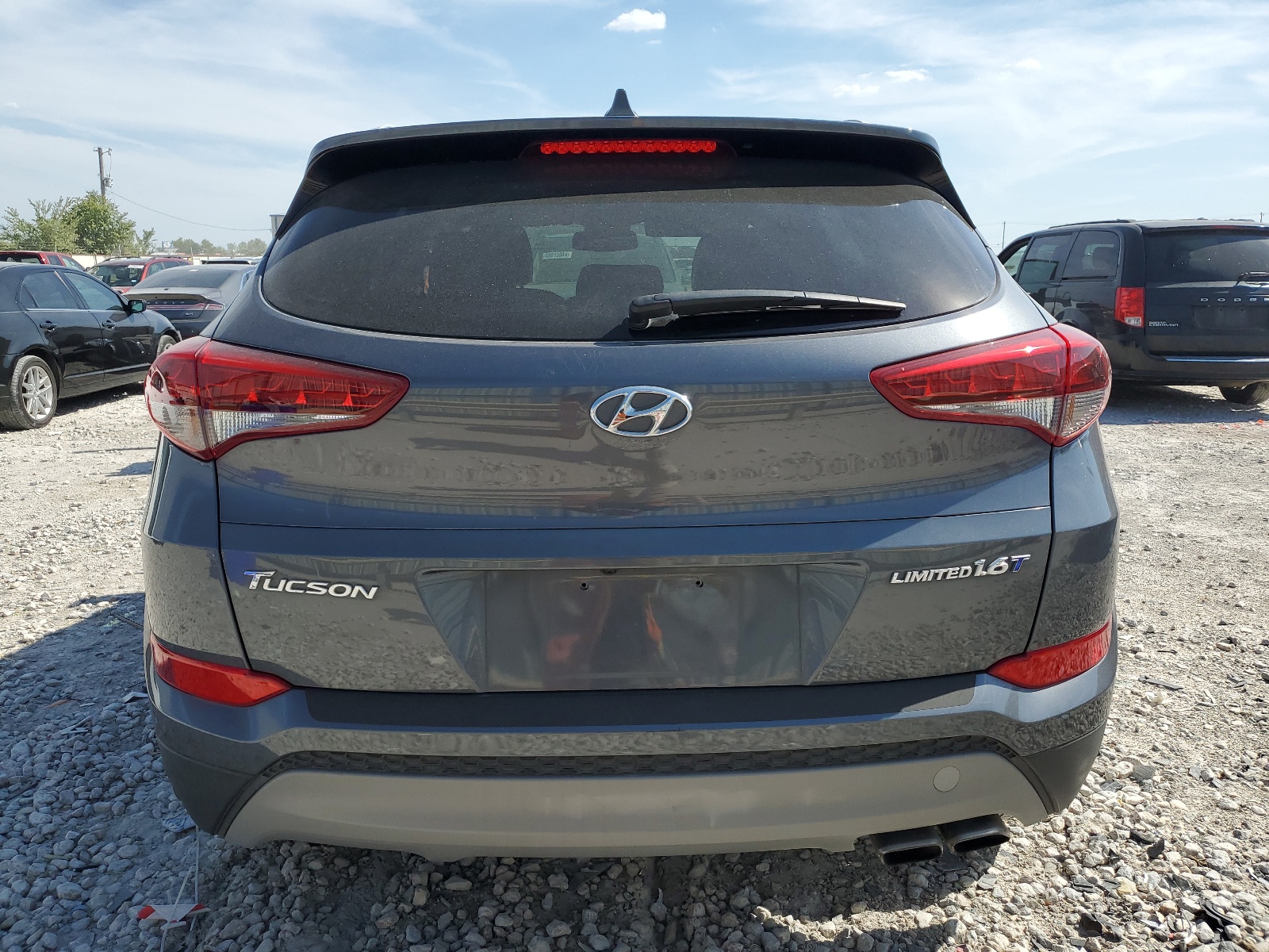 KM8J33A26HU314975 2017 Hyundai Tucson Limited