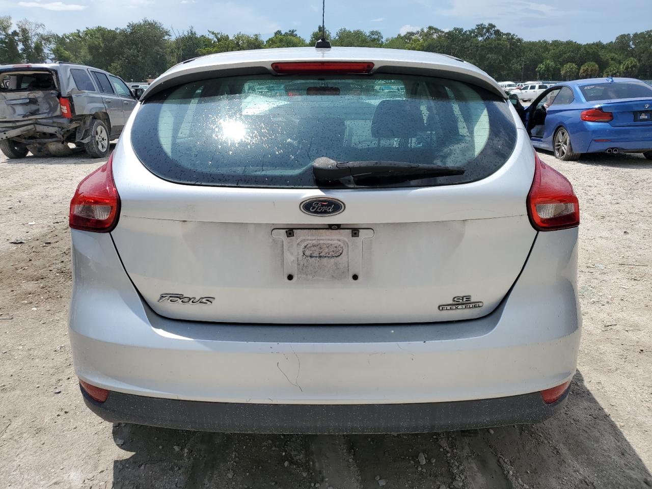 2015 Ford Focus Se VIN: 1FADP3K21FL318784 Lot: 59723204