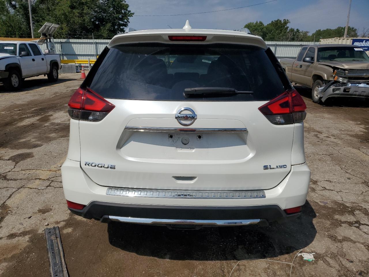 5N1AT2MV5HC731168 2017 Nissan Rogue Sv