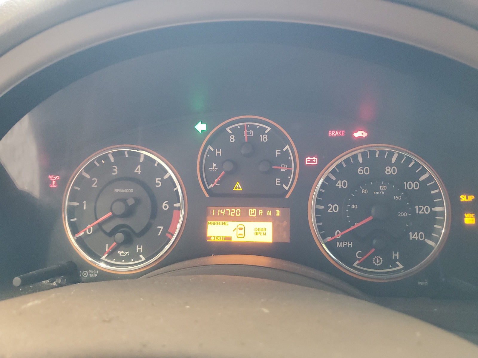 5N1BA08D28N625815 2008 Nissan Armada Se