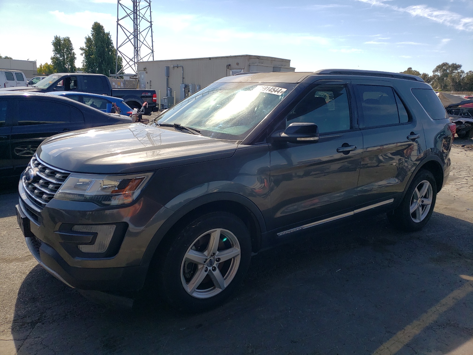 2016 Ford Explorer Xlt vin: 1FM5K8D84GGB74486