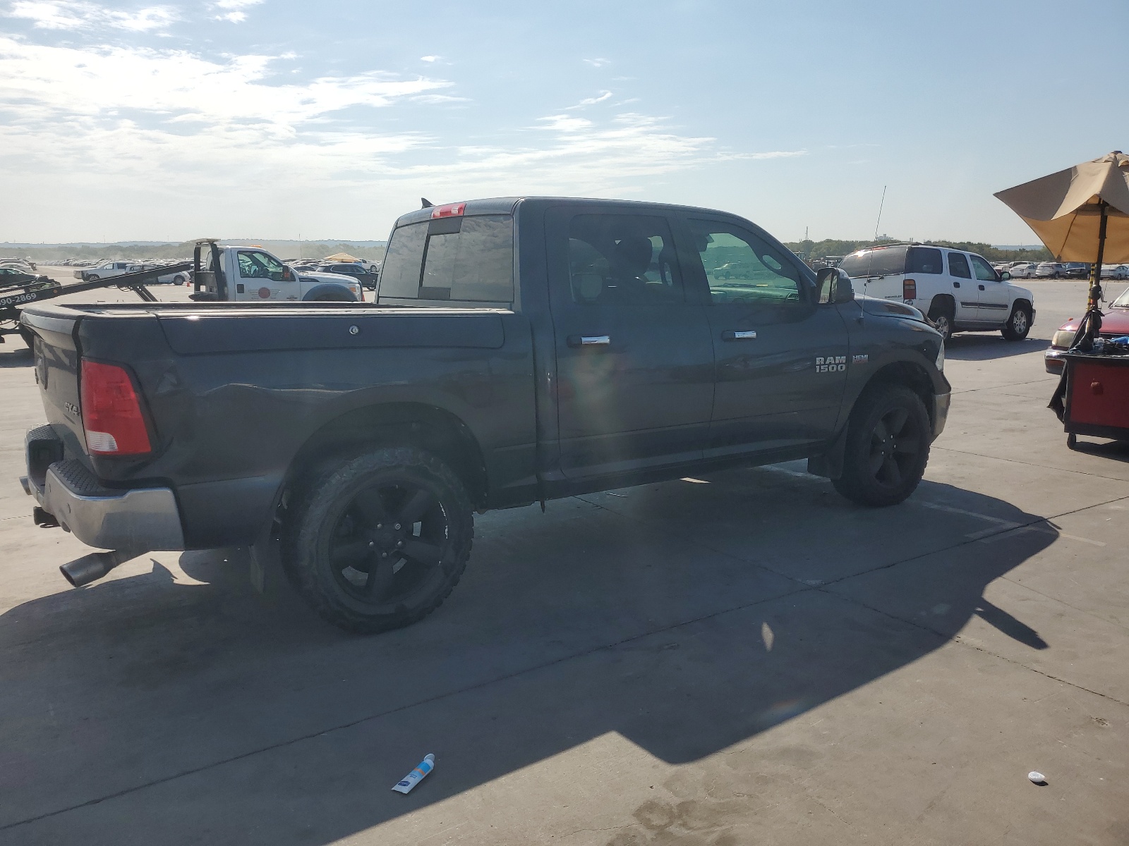 1C6RR7LT5HS627537 2017 Ram 1500 Slt