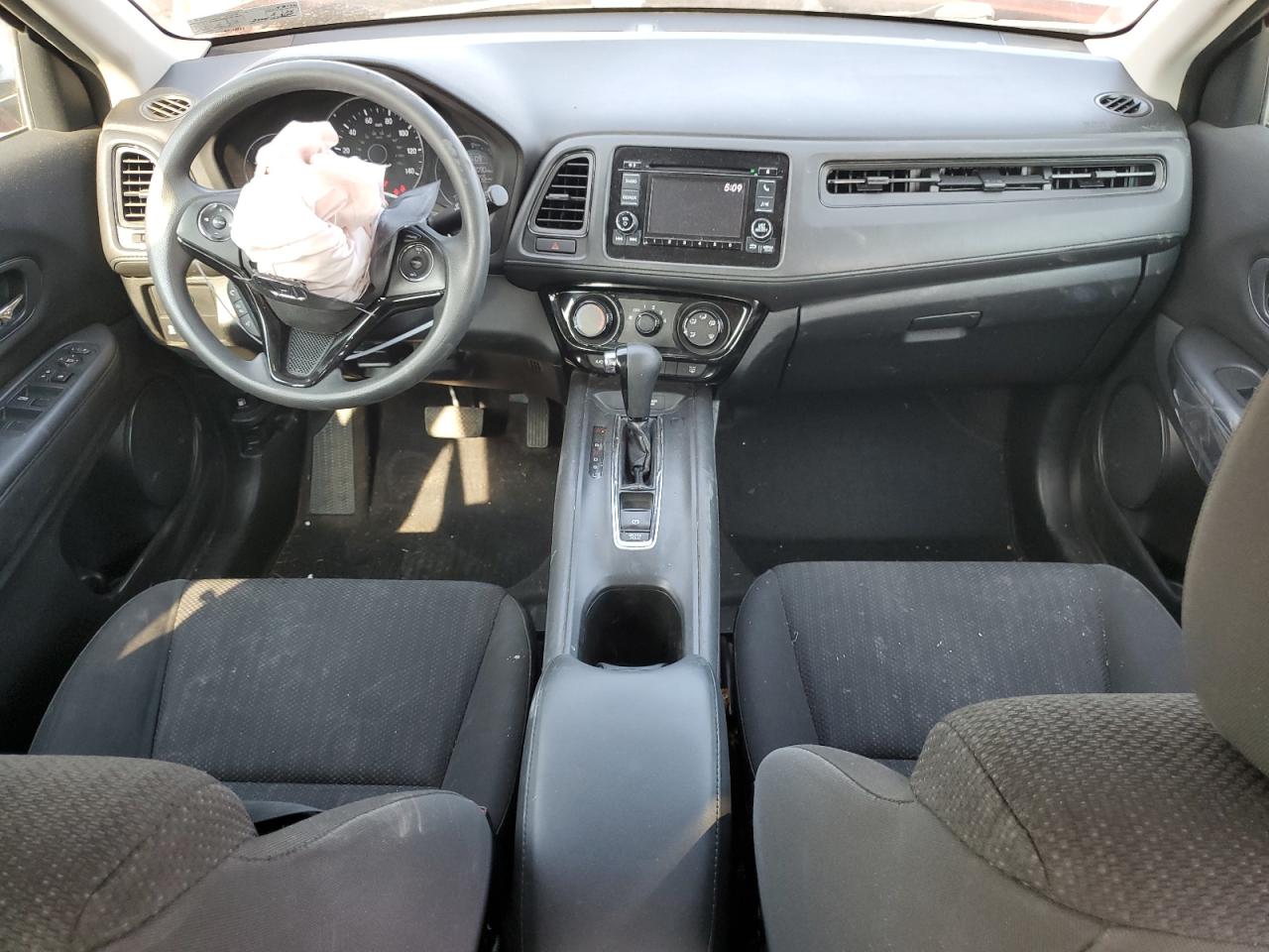 2018 Honda Hr-V Lx VIN: 3CZRU6H31JM718212 Lot: 65517724