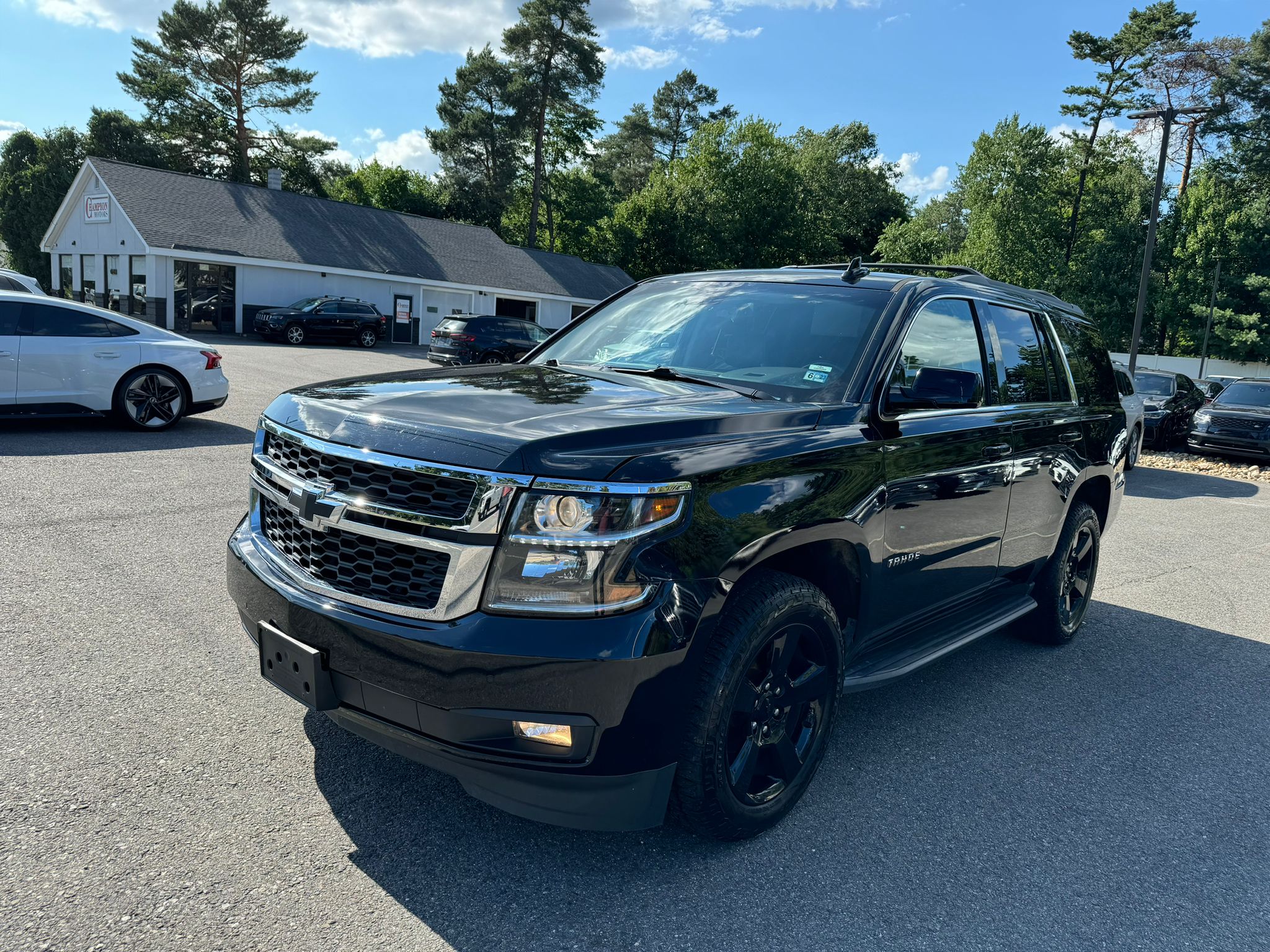 2018 Chevrolet Tahoe K1500 Lt vin: 1GNSKBKC9JR288899