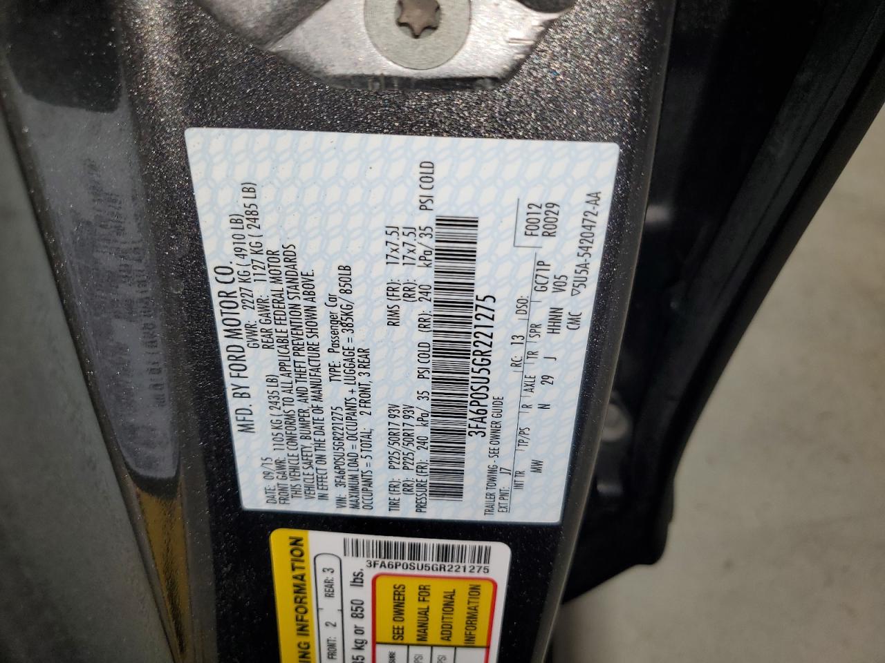 3FA6P0SU5GR221275 2016 Ford Fusion Titanium Phev