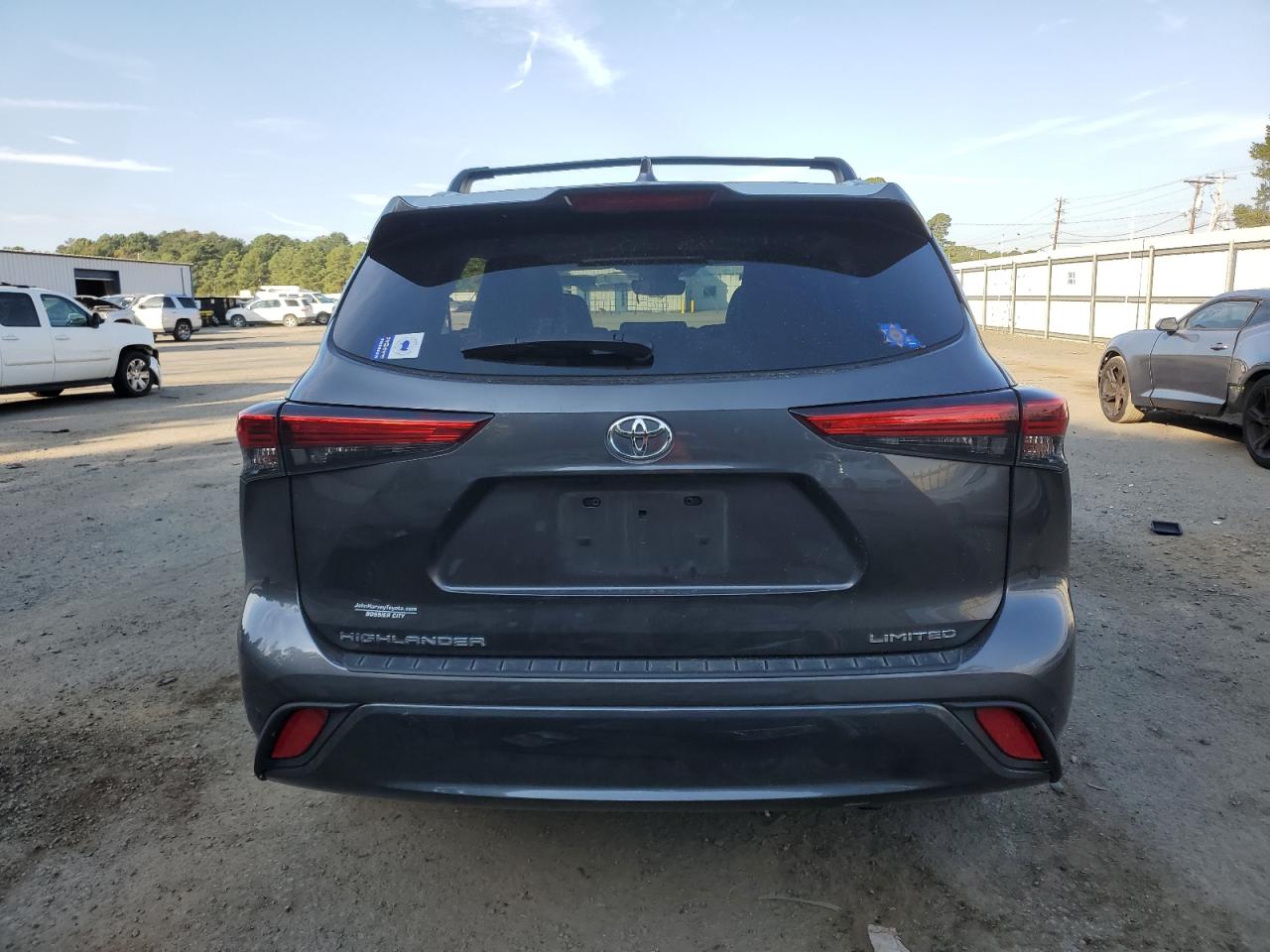 2022 Toyota Highlander Limited VIN: 5TDYZRAHXNS101147 Lot: 68852284