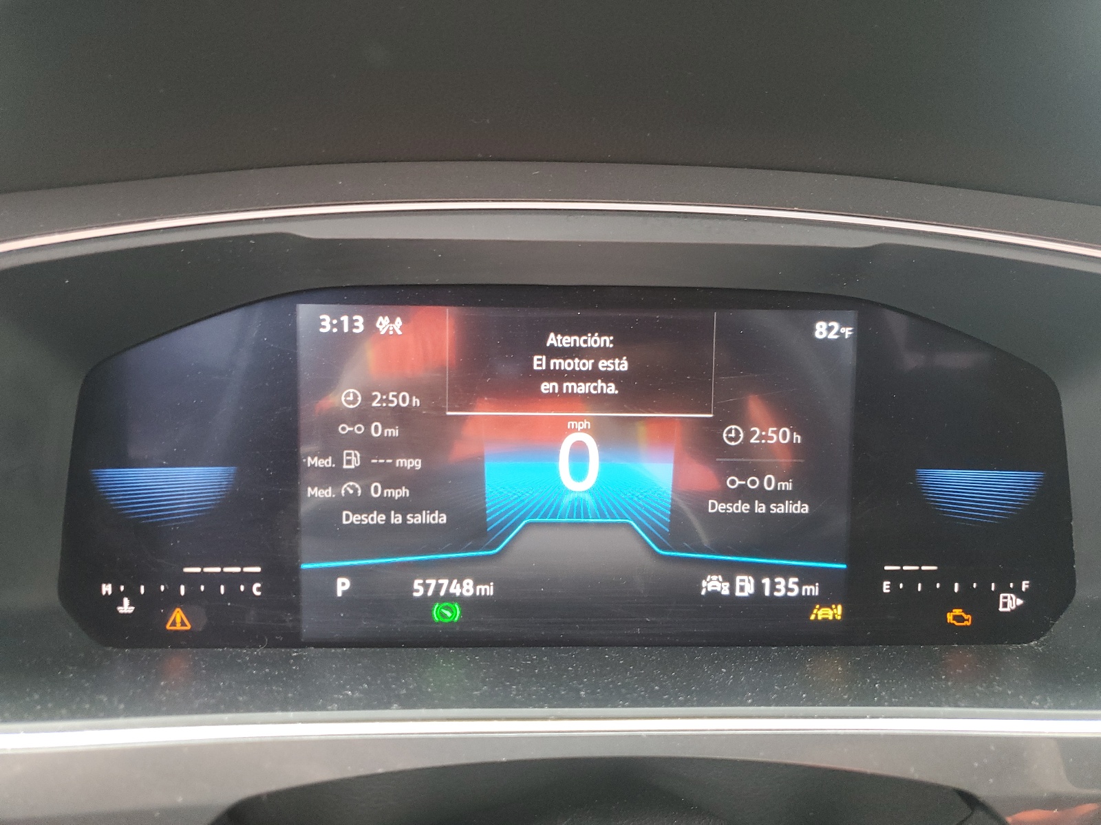 3VV8B7AX0NM056964 2022 Volkswagen Tiguan Se R-Line Black