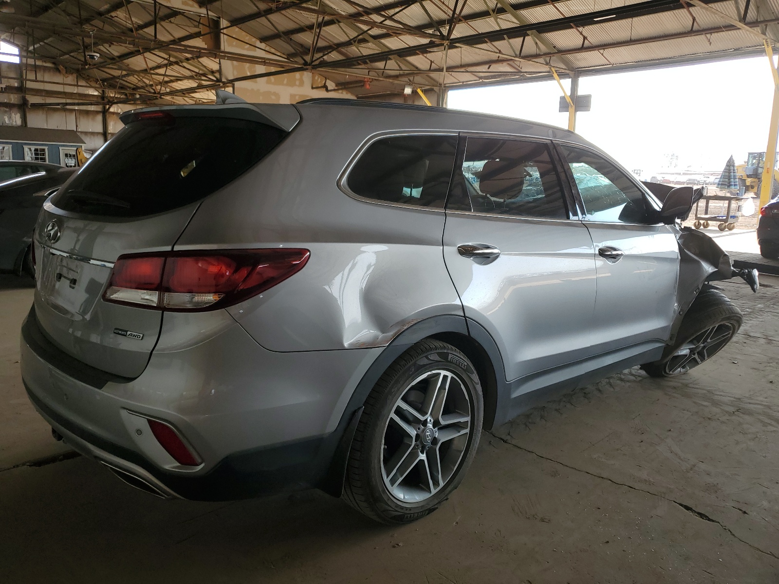 KM8SRDHF6HU254374 2017 Hyundai Santa Fe Se Ultimate